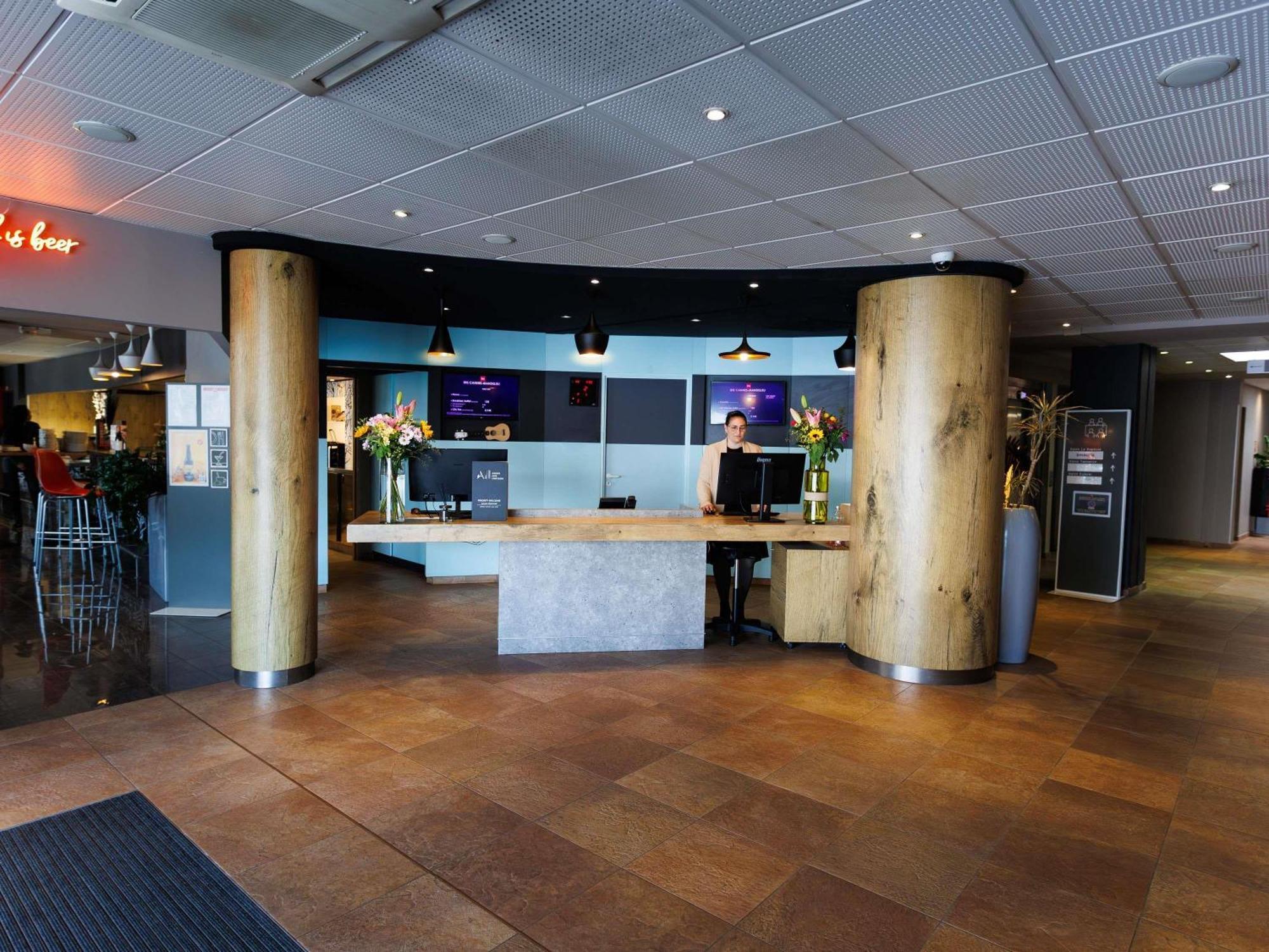 ibis Cannes Mandelieu Exterior foto